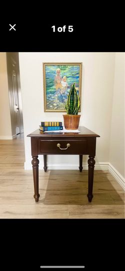 Vintage Ethan Allen Solid Wood End Table