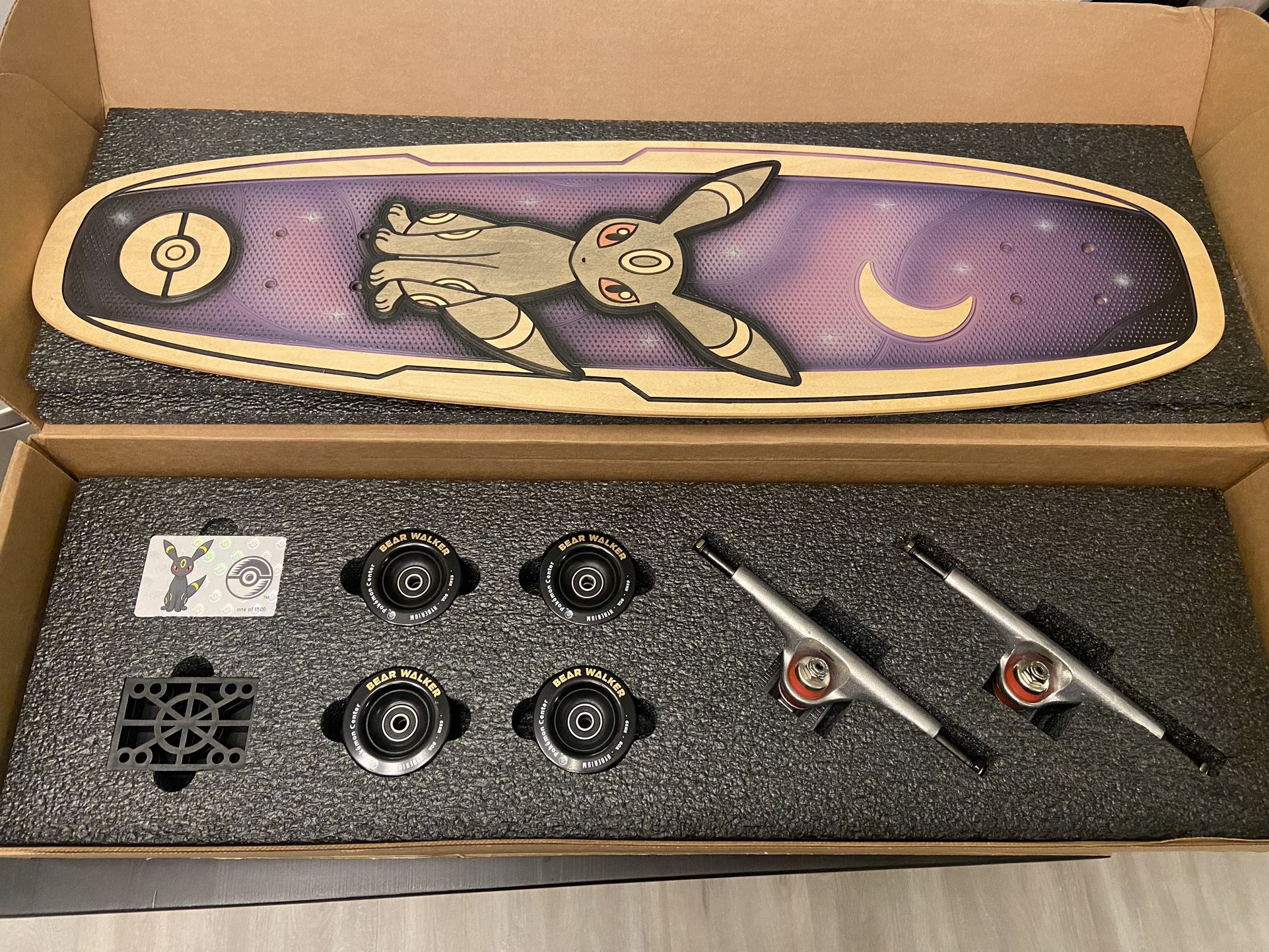 Umbreon Pokémon Bear Walker Skateboard