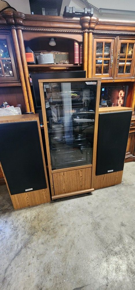 Onkyo sound system Japan with speakers and cabinet