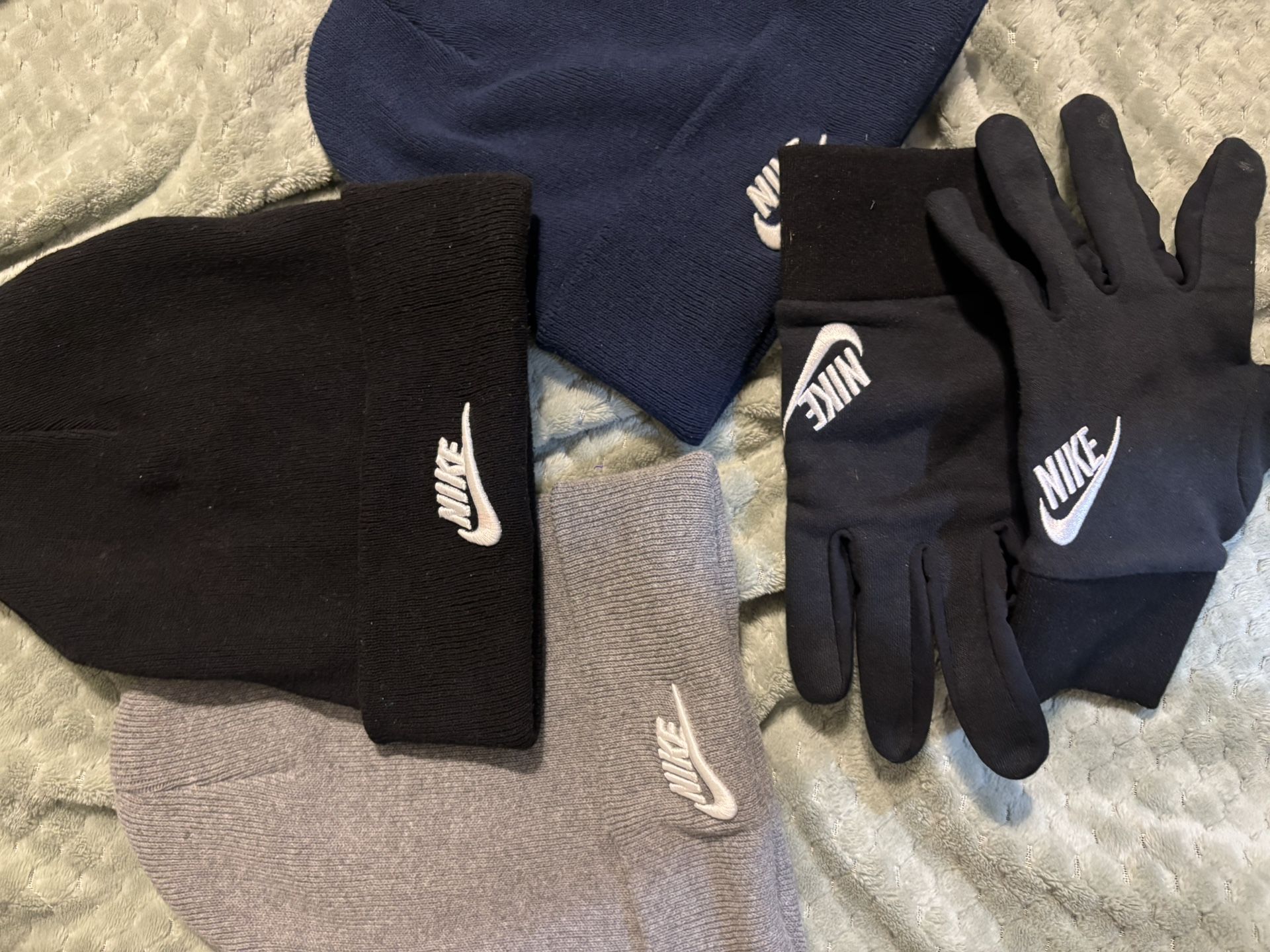 Nike Beanies And Gloves