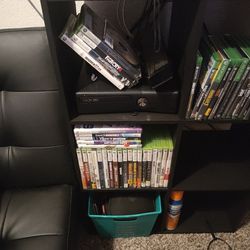 Xbox 360 Plus Kinect, Games And Controllers 