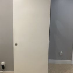 32x80” Interior Door