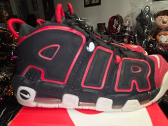 Nike uptempos size 12 mens fair condition