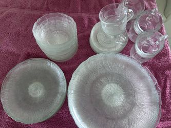 Vtg Arcoroc Glass Dish Set of 8