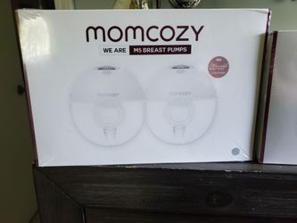 Momcozy breast pumps