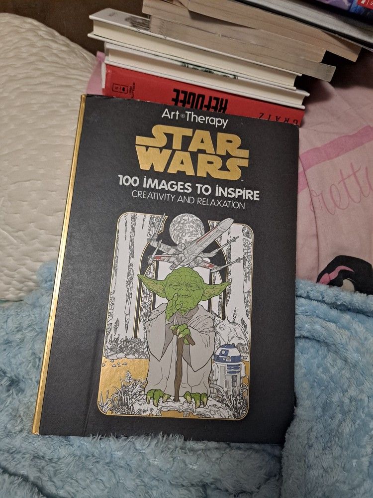 Art Therapy Star Wars Coloring Book With Pencil Tin