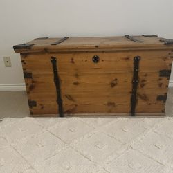 Vintage Pine Trunk