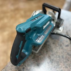 Makita circle saw