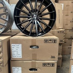 Rim 17x7.5. Black Machined 5x4.5 5x100