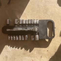 3/8 Ratchet Complete Socket Set