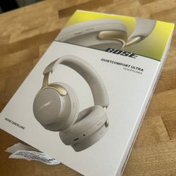 NEW BOSE EARPHONES