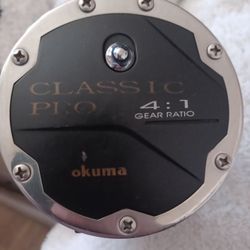 CARRETE OKUMA CLASSIC PRO CL 552W $40, FIRM. 