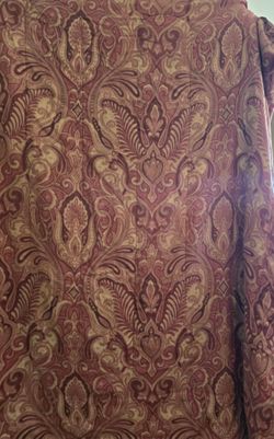 Queen Reversible Comforter with sheets