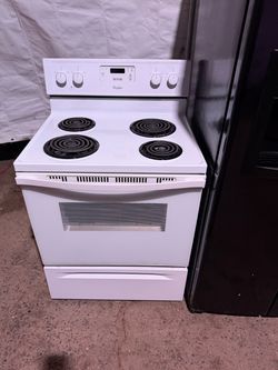 Whirlpool White Electric Coil Range Stove
