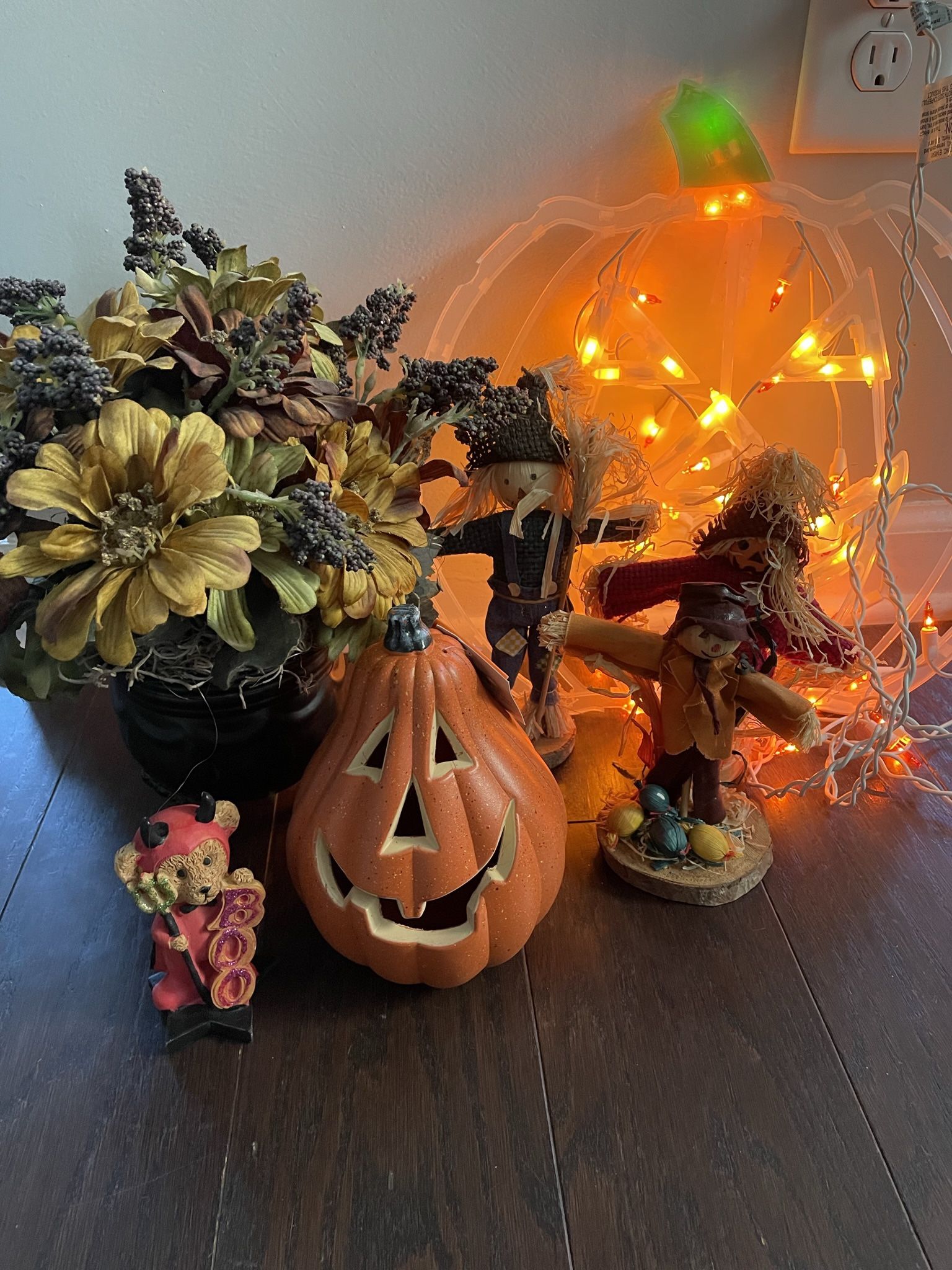 Fall Thanksgiving Halloween Decoration Lot