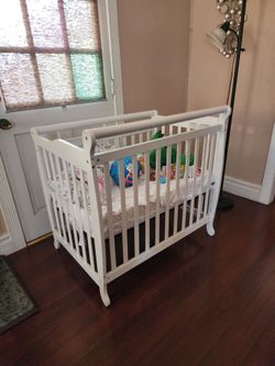 Baby crib