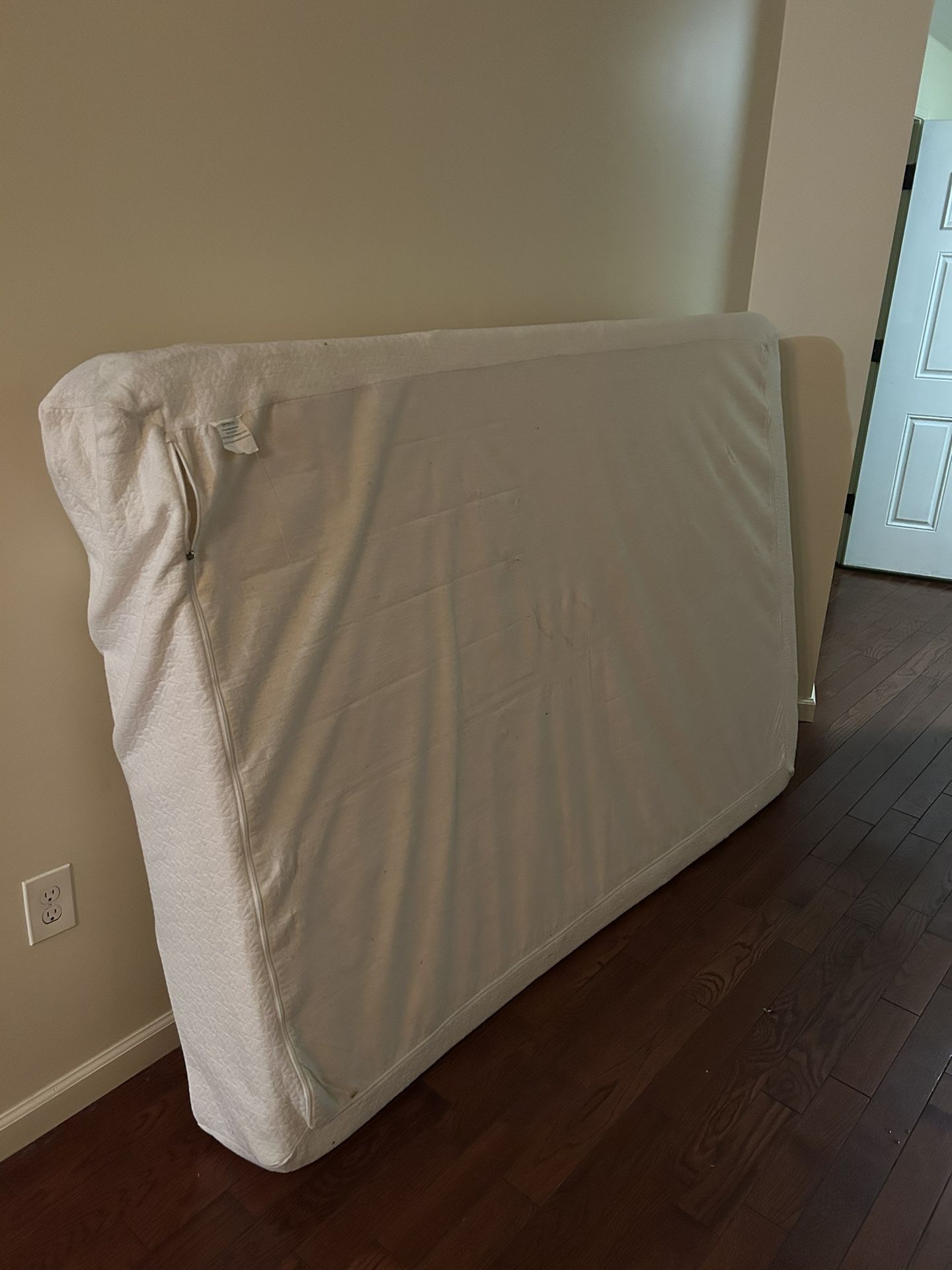 Full size memory foam mattress for sale