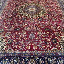 9'.10 " X 12'.8" Actual Hand knotted Persian Rug