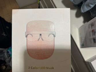 3-Color LED Light Therapy Mask – Rejuvenating Facial Skin Care (New in Box)
