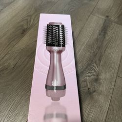 NOA Blowout Brush