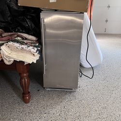 Small Stainless Steel Refrigerator