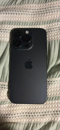 Apple iPhone Pro Black Titanium