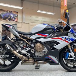 2022 BMW S1000RR M PACKAGE