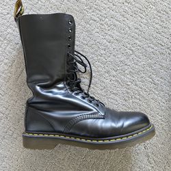 Dr. Martin's 1914 SMOOTH LEATHER TALL BOOTS

