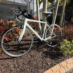 2016 Cannondale SuperSix EVO – Ultegra – Size 54 – Excellent / Low Hours