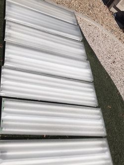 3 Foot Fluorescent 4 Bulb Fixtures