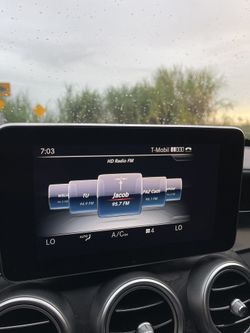 C 300 Benz Screen