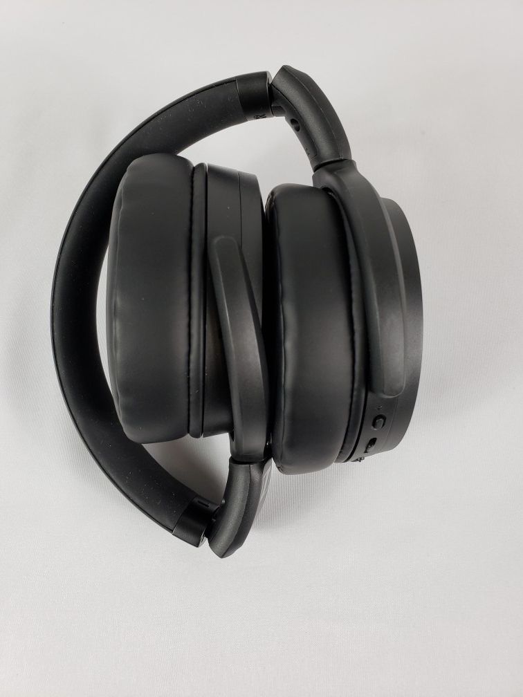 Sennheiser HD 4.50SE Noise Cancellation Headphone