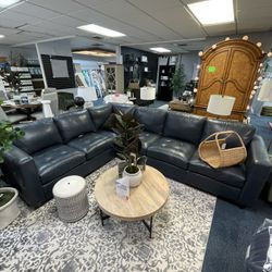 Thomasville Sectional 