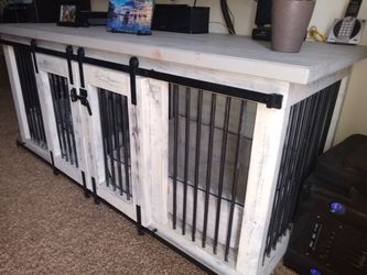 Farmhouse dog kennel