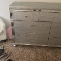 9 Drawer Silver Dresser 