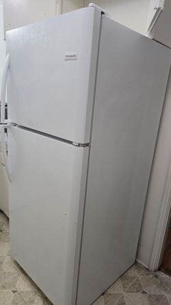 Frigidaire Top Freezer Refrigerator – $250 OBO