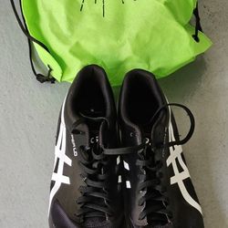 Track Shoes. Size 10.