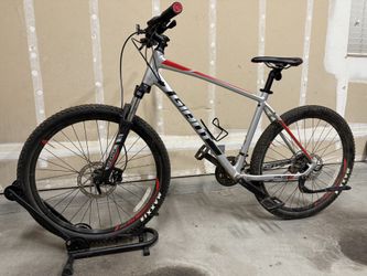 Trex 3500 3 Series Bike