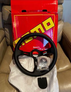 Momo steering wheel leather