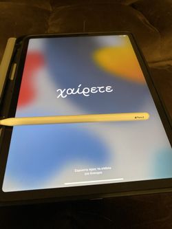 iPad Pro 11 Inch First Generation With Apple Pencil for Sale in Las