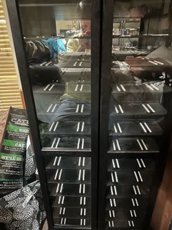 Display case