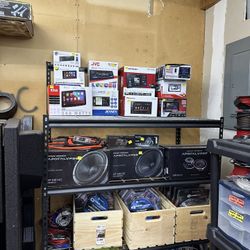 Car Audio Equipment, Pro Boxes , Amps , Headliner Pods , Titty Panels , Vocal Amps , 