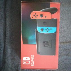 Vendo mi Nintendo switch solo fue usada Durante una semana esta en perfectas condiciones