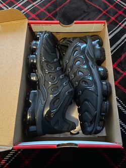 New Nike Air Vapor Max Size 10 Men