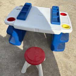 Kids Desk Toy with stool