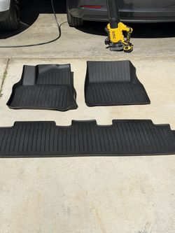 Tesla Model Y All Weather Floor Mats