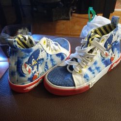 Sonic Hedgehog Tennis Kids Size 3