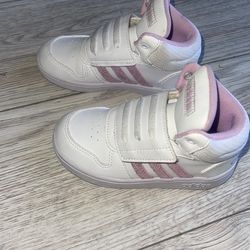 Adidas Girls Size 10