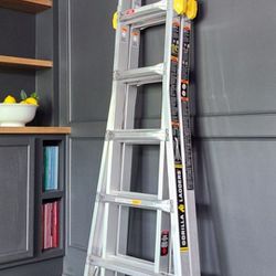 Gorilla 26'   MPX 375 LBS, 5IN1  Multi-Positión Aluminio Ladder 