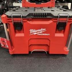 Milwaukee Packout Rolling Tool Box New